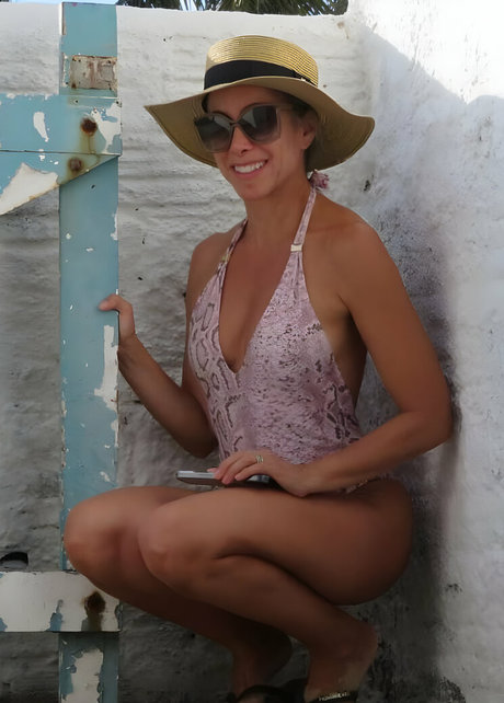 BBC売春婦OnlyFans ホットセックス 写真