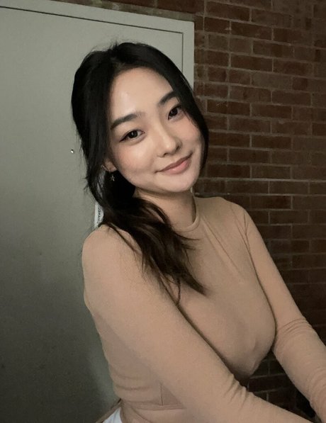 アラブのティーンズオンリーファンズ ホットポルノ ギャラリー