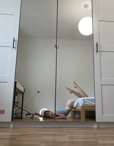 大きなお尻と巨乳のオンリーファンズ セクシーxxx 写真