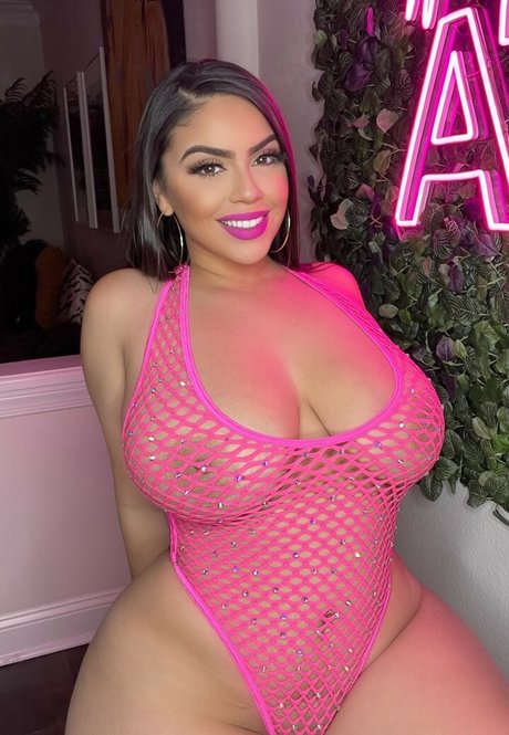 アマチュアラテン系オンリーファンズ ポルノ 画像