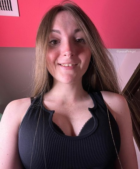 Jessa Pinkgirl 可愛いモデル 写真