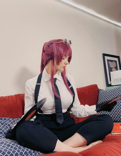 awesomi 独占モデル 画像