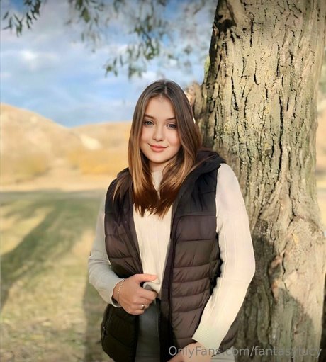 巨乳 パイズリ OnlyFans ポルノグラフィック 画像