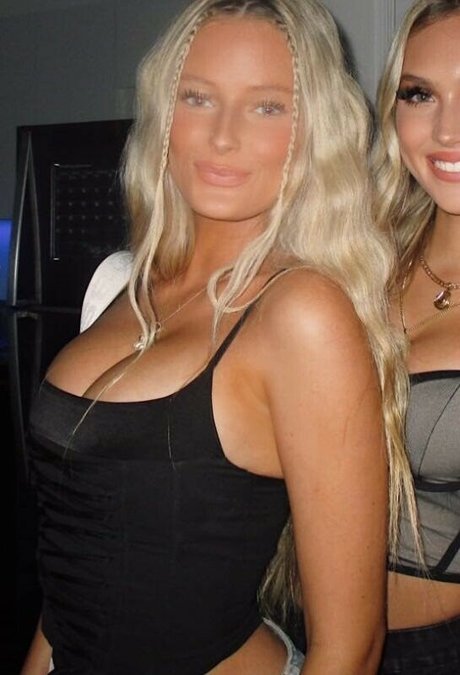 Annika Peterson 素敵なモデル ギャラリー