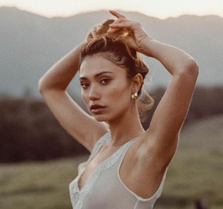 ラバーオンリーファン 無料ポルノ 写真