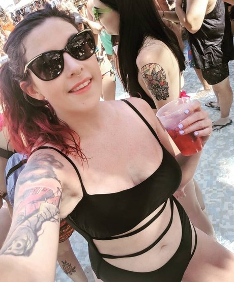 Renee Reynosa 裸の女優 画像