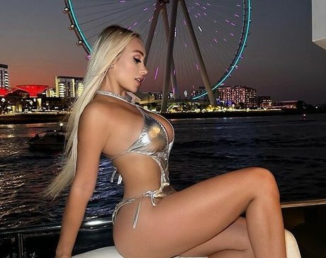 Daniella Chavez ヌードのポルノスター アーカイブ