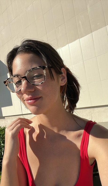 Ellie Nova セックススター 画像