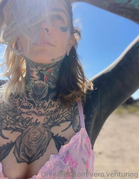 Vero Venturing セクシー女優 ギャラリー