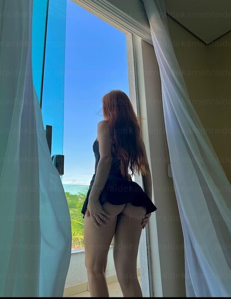 Jennefer Karoline 完璧なスター 画像