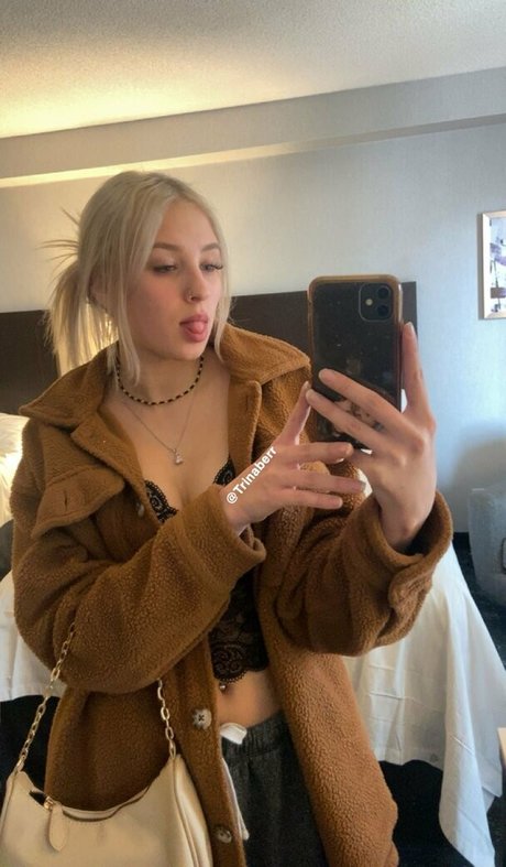 trinaber ポルノスター HD 画像