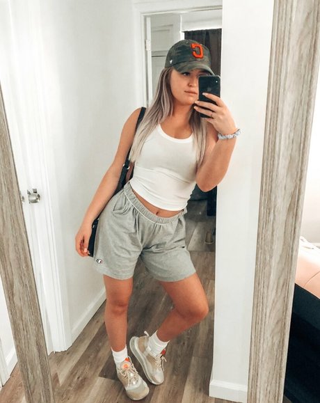 Gabb Goudy セックスポルノスター アーカイブ