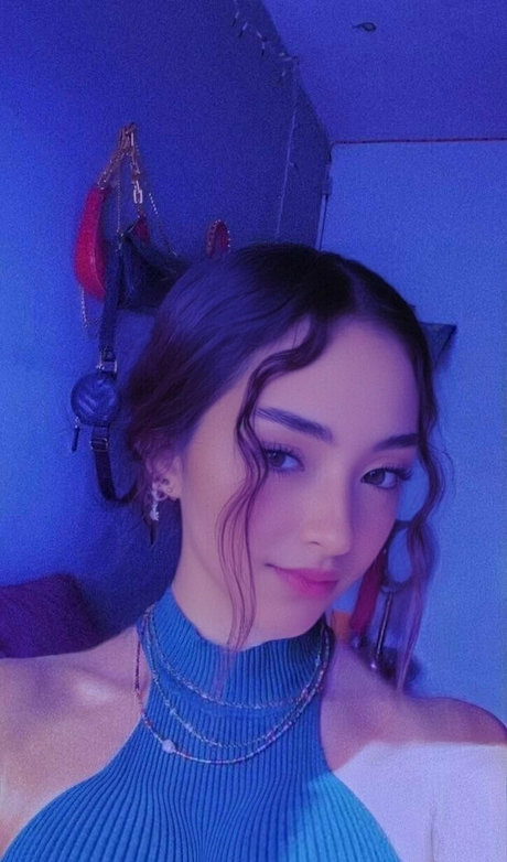 penelopexc エロティックなスター 写真