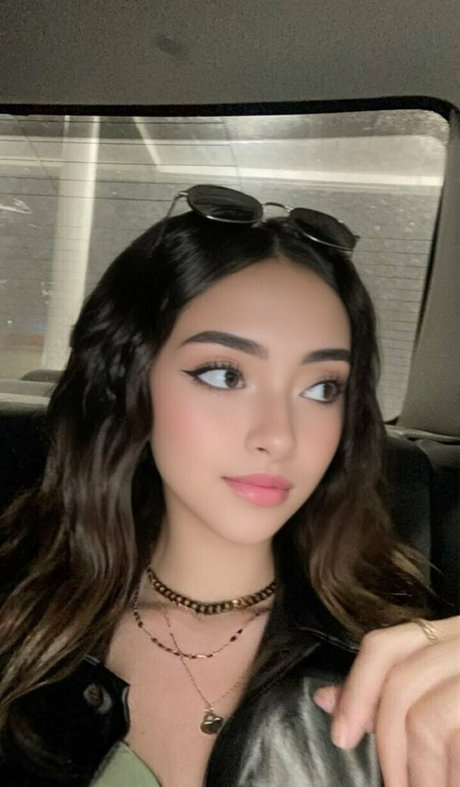 penelopexc 素敵なモデル ギャラリー