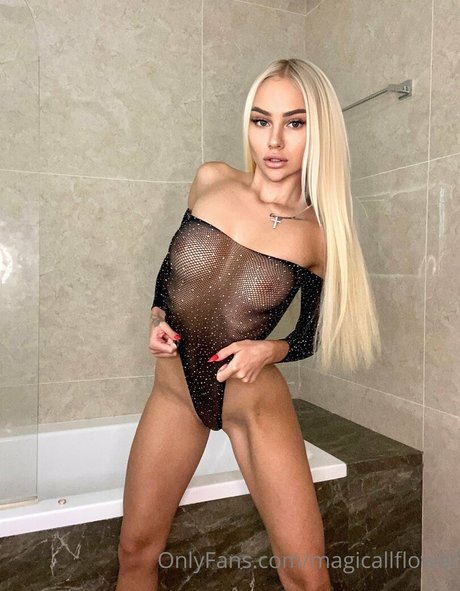 大きな乳首オンリーファンズ 無料xxx 写真