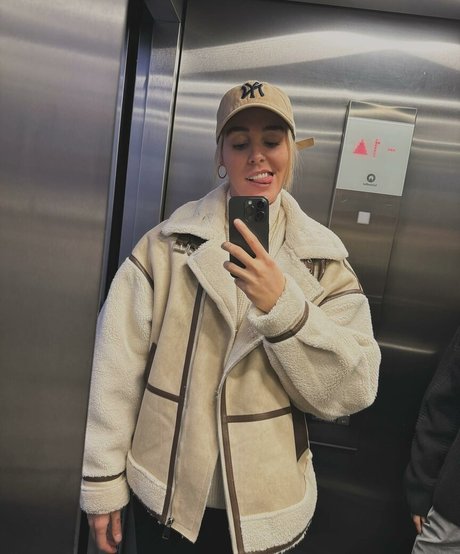 パウグプリンセスOnlyFans ヌード 写真