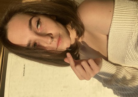 英国のティーンオンリーファン ホットセクシー 写真