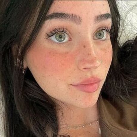 Rae Cambra ポルノスター エロティック 写真