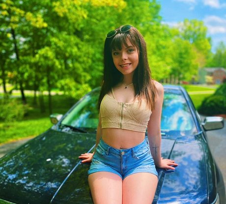 Tabitha Whitaker スター ヌード ギャラリー