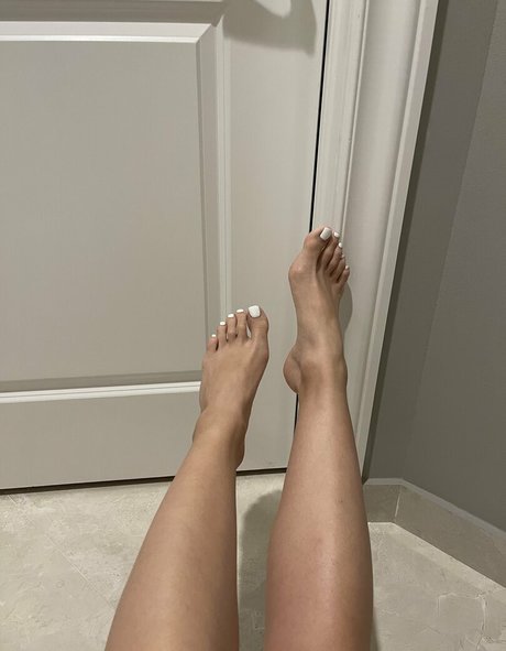 ninasandiego ヌードモデル 画像