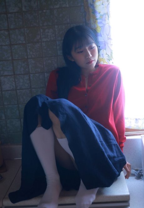 痩せたアジア人ティーン OnlyFans ホットヌード ギャラリー