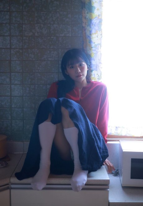 ヌード教師オンリーファンズ ホットヌード 写真