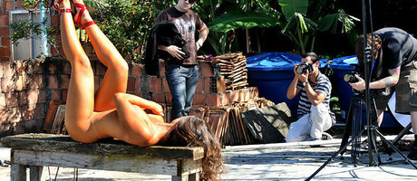 ヴィゴ・オンリーファンズ アートヌード 写真