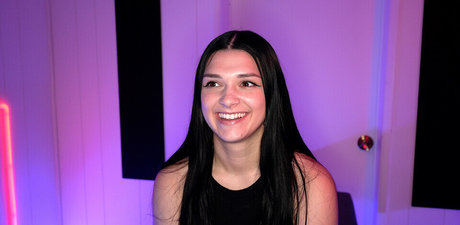 Gloryhole Swallow ヌード女優 アーカイブ