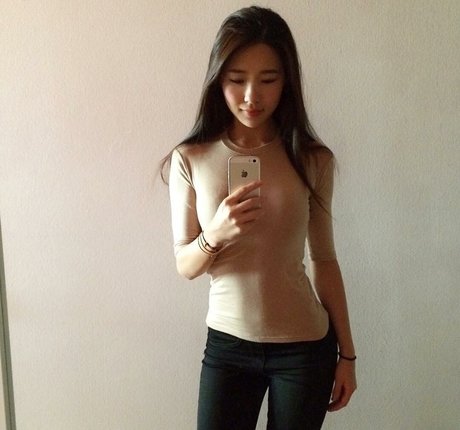 ボールズオンリーファンズ トップ 写真