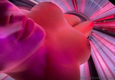 _IRIIINA ポルノスター 独占 写真