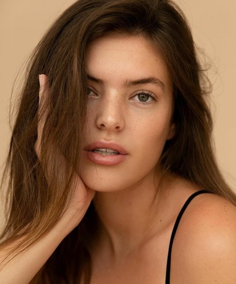 Sofie Rovenstine アートポルノスター 画像