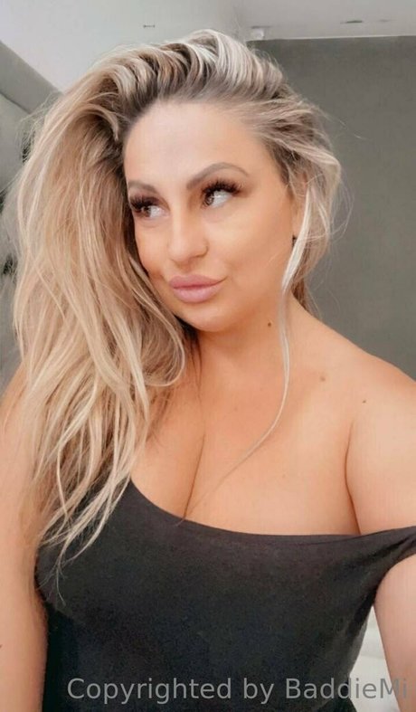 ゲイファックOnlyFans 美しいヌード 写真