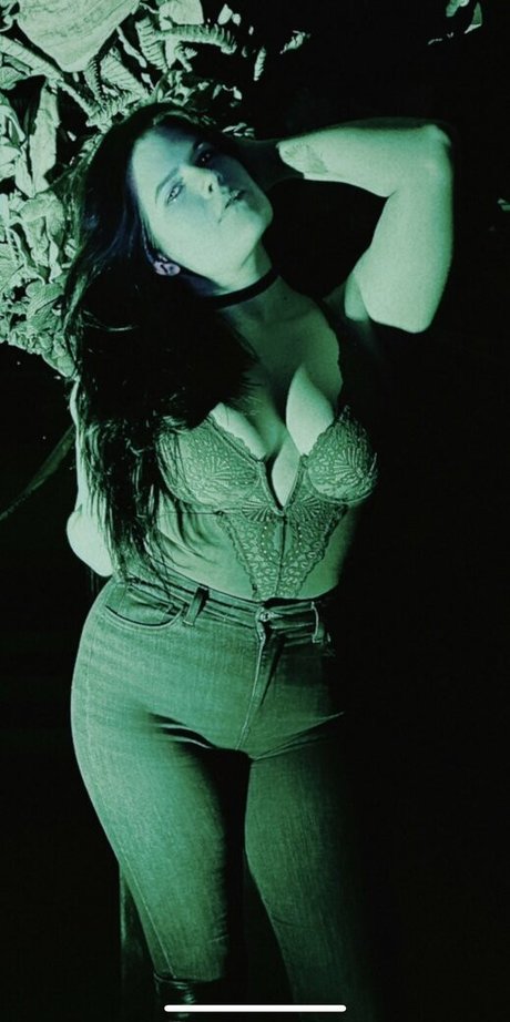 ブルネットの猫OnlyFans セックス ギャラリー