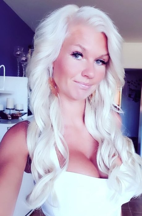 _miss manja_ トップモデル ギャラリー