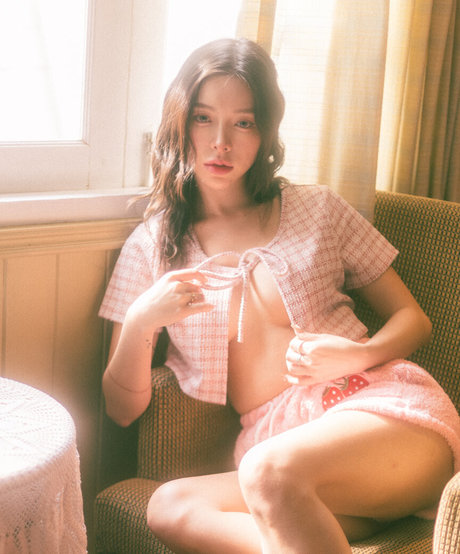 厚い黒檀オンリーファンズ 無料セクシー ギャラリー