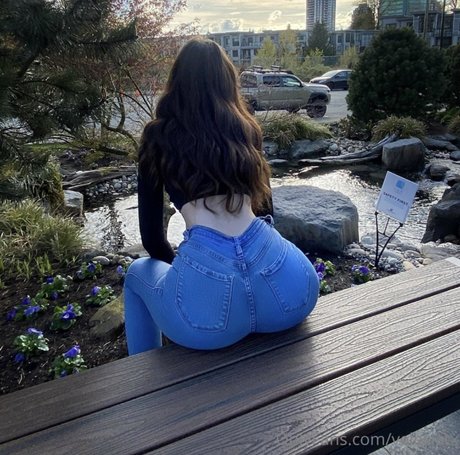 興奮した看護師OnlyFans 無料ヌード ギャラリー