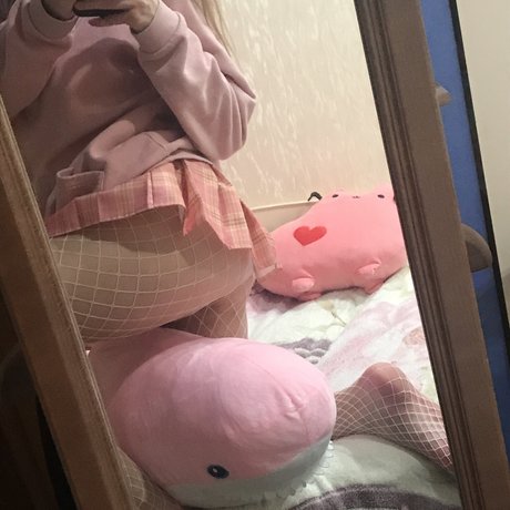 Tosha アダルト女優 写真