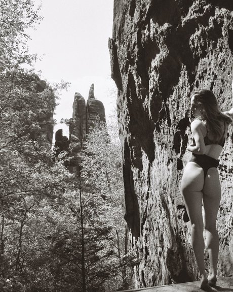 Maria Kn セクシーモデル 写真