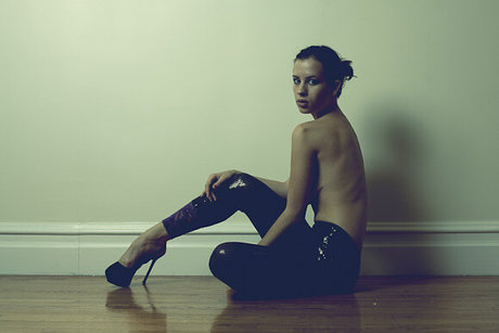 Uli Krown_ 裸の女優 写真