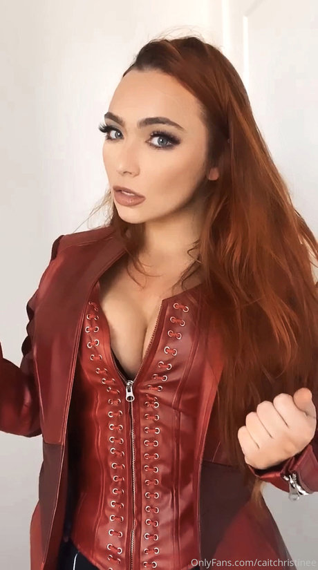 Caitlin Christine 最高のスター 写真