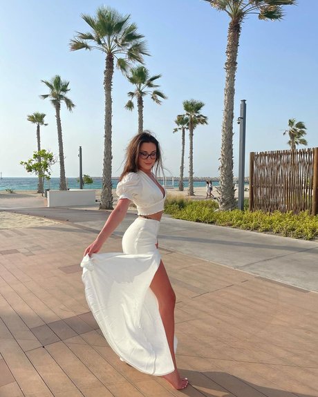 垂れ下がった熟女OnlyFans 無料ヌード 写真