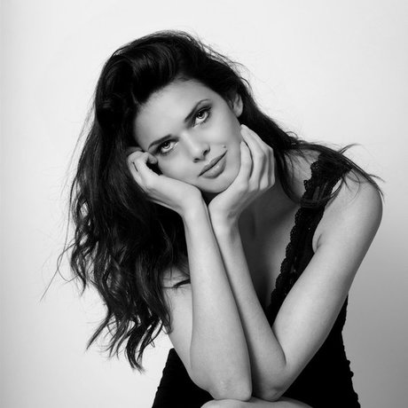 Zoi Gorman 無料モデル 画像