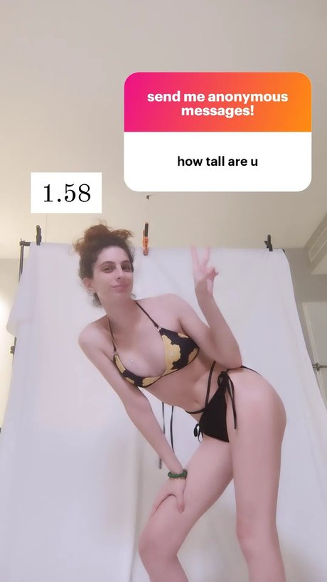 Maya Gold 可愛いモデル アーカイブ