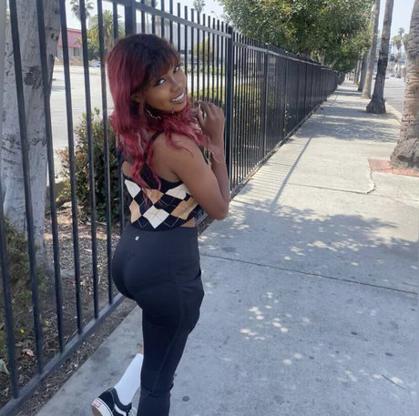 Otpjoker xxxポルノスター 写真