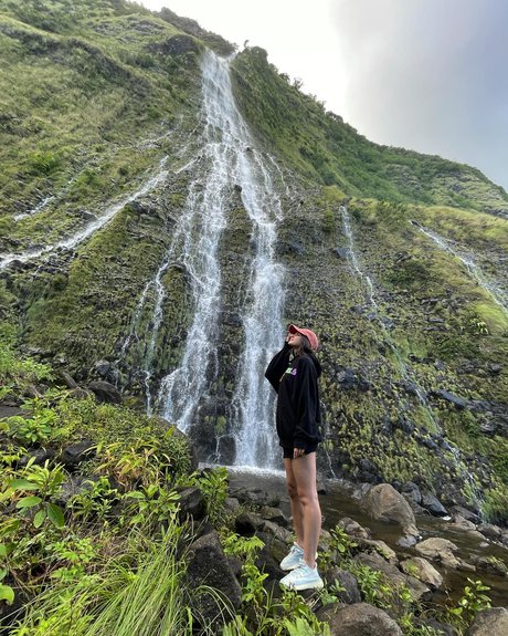 Yael Shelbia xxxスター 画像