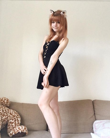 アジアの若者OnlyFans ヌード 写真