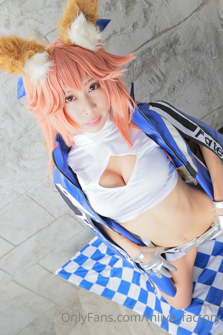 Miiya factory セクシーモデル 画像