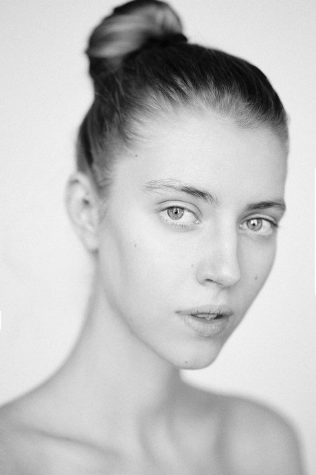 Agnes Verano ポルノスター 写真