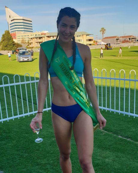 Alanah Yukich_ 最高のスター 画像