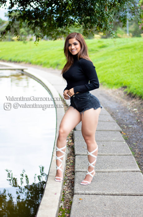 50歳のOnlyFans ホットxxx ギャラリー